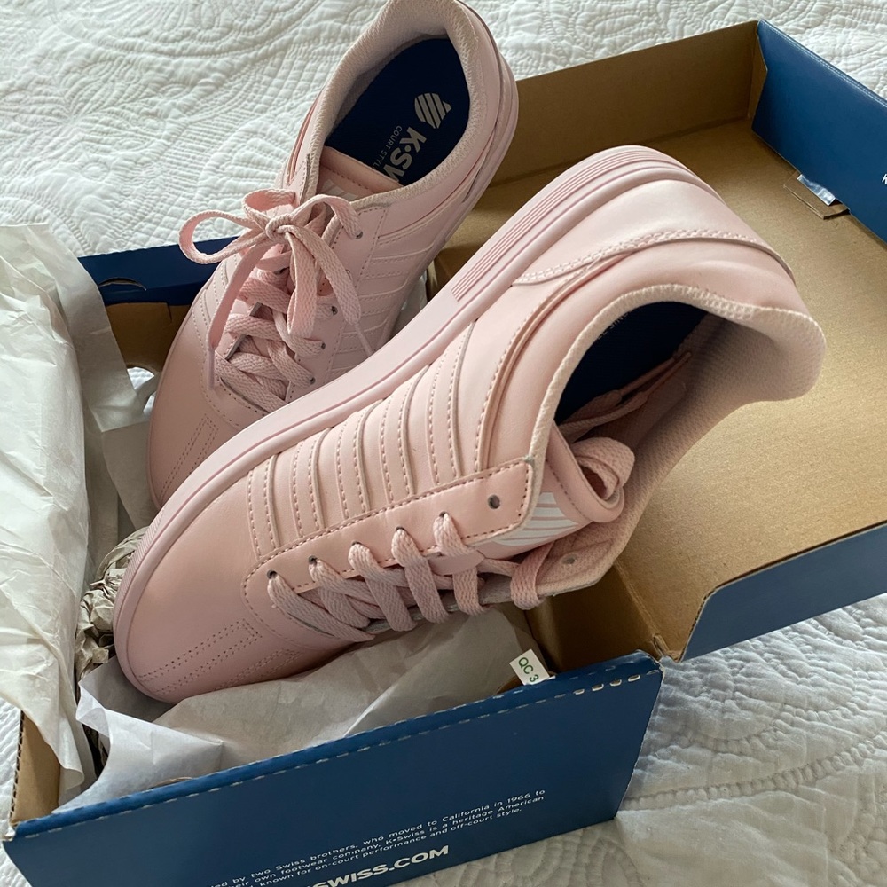 K-Swiss Chesterfield Sneakers Size 8 Light Pink
